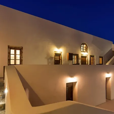 Grandiose Santorini 2 Bedrooms Erza With Spacious Terrace Featuring Outdoor Hot Tub *