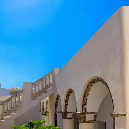 Grandiose Santorini 2 Bedrooms Erza With Spacious Terrace Featuring Outdoor Hot Tub וילה